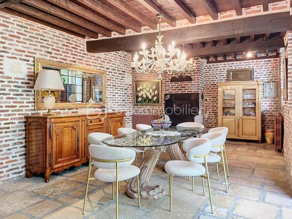 Demeure de 352,29 m²