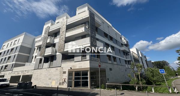 À vendre Appartement 2 pièces 41 m² - Saint-cyr-l'école 78210