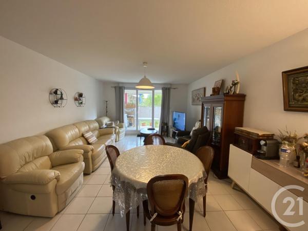 Appartement F3 à vendre  3 pièces - 64 m2 CREON - 33