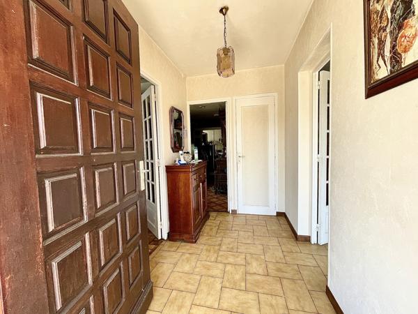 Le Château-d'Oléron (17480) Maison de plain-pied avec jardin et garage