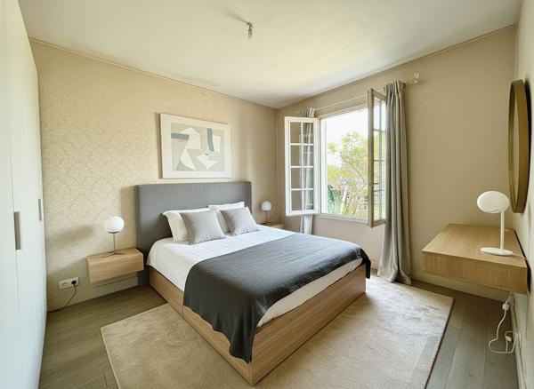 Le Château-d'Oléron (17480) Maison de plain-pied avec jardin et garage