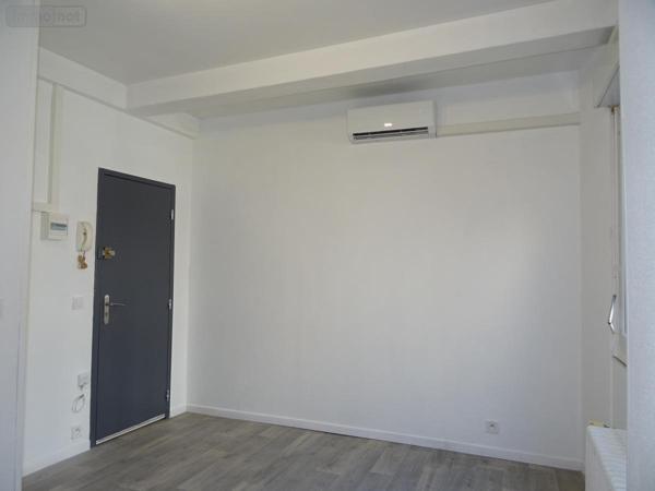 Appartement à louer à Reims dans la Marne (51100), ref : 51082-L1026   
Centre et Grand Centre