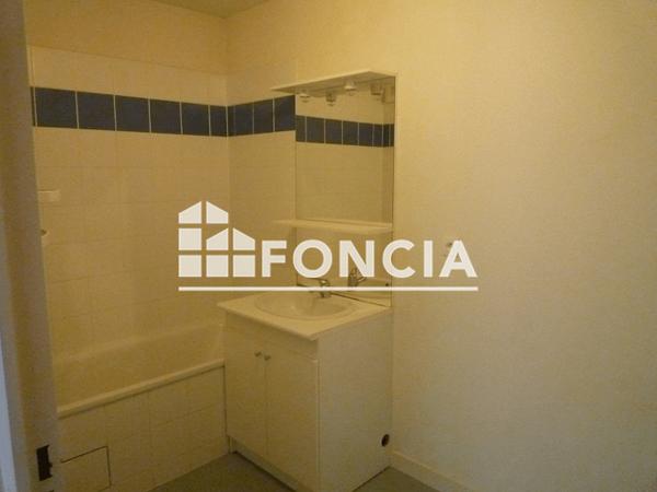 Location Appartement 2 pièces 44.67 m² - 10 RUE GAY LUSSAC Poitiers 86000