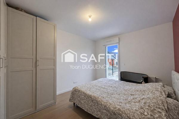 Maison construite en 2025 dans un quartier résidentiel calme