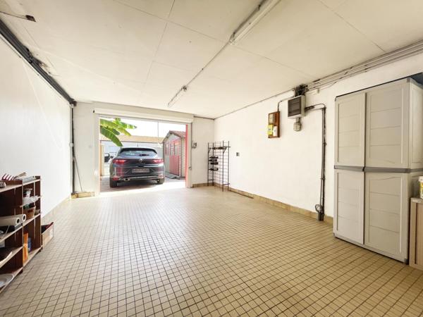 Maison Familiale de 193 m² à Saint-Sébastien-sur-Loire - Quartier du Douet