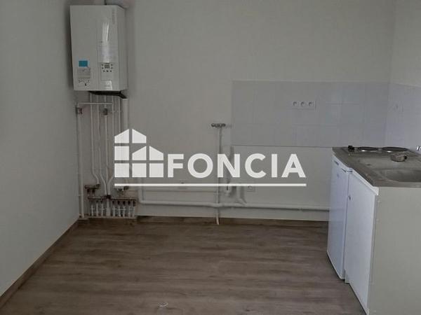 Location Studio 37.99 m² - 53 RUE DE L'ANGUILLE Tours 37100