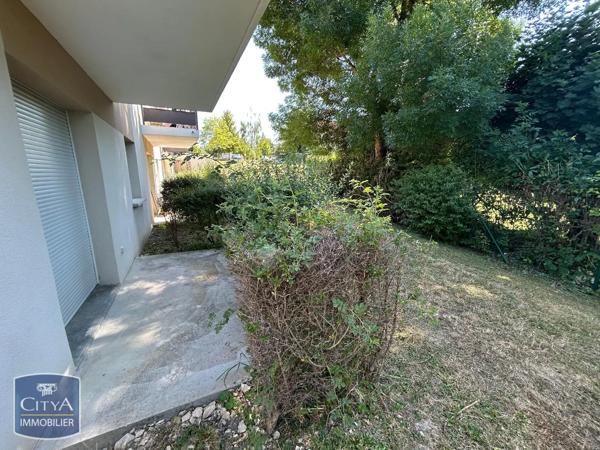Appartement à louer 2 pièces 36.45m² Varennes-Vauzelles (58640)
