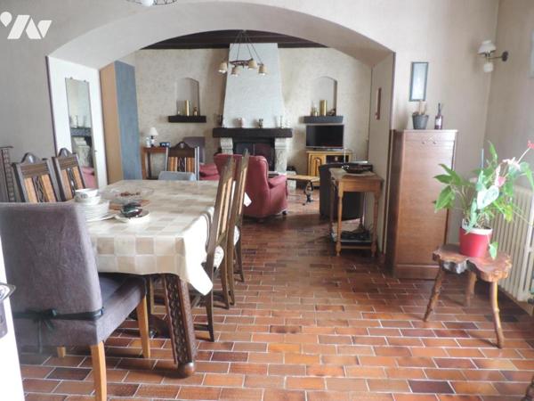 GRACES, ANCIEN RELAIS DE POSTE