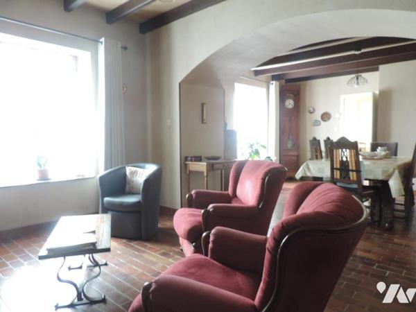 GRACES, ANCIEN RELAIS DE POSTE