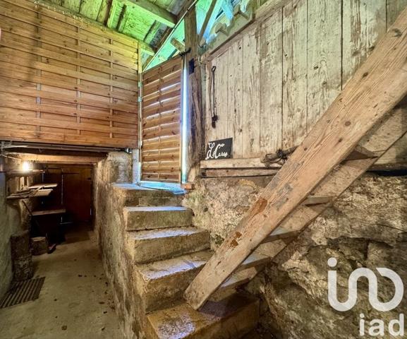 Maison à vendre 9 pièces 211 m² Champagne-en-Valromey