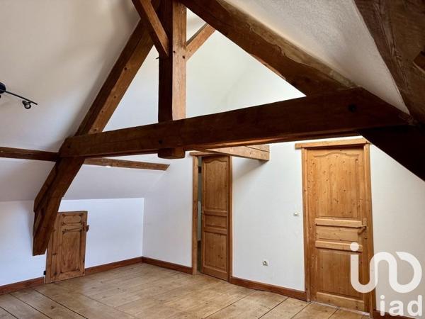 Maison à vendre 9 pièces 211 m² Champagne-en-Valromey