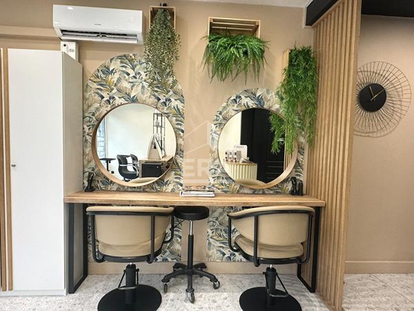 Fonds de commerce Les Mees