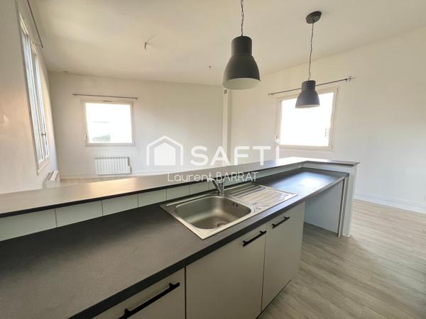 Lumineux dernier étage