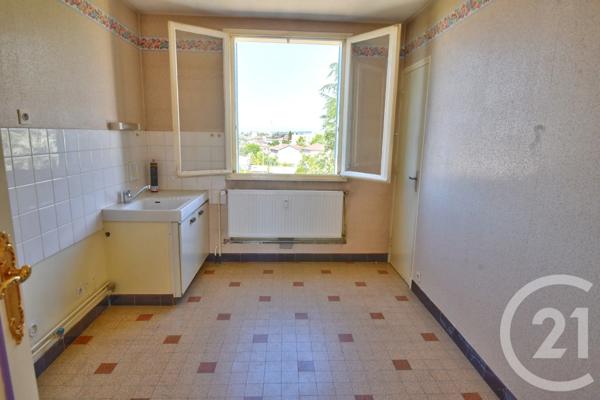 Appartement T3 à vendre  3 pièces - 60,50 m 2   ROMANS SUR ISERE  - 26