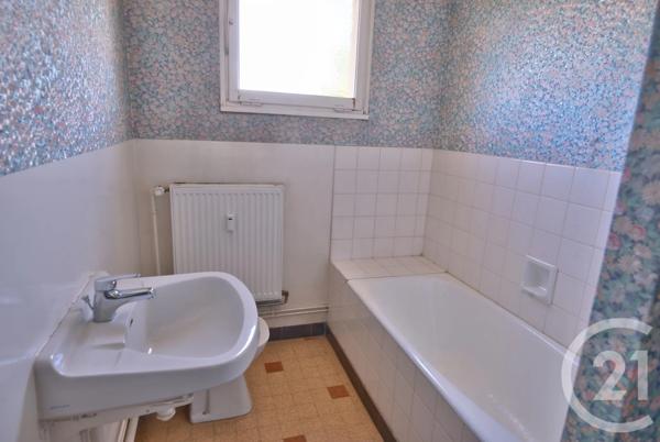Appartement T3 à vendre  3 pièces - 60,50 m 2   ROMANS SUR ISERE  - 26