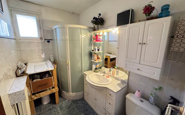 Maison à vendre    5 pièces •  La Garde