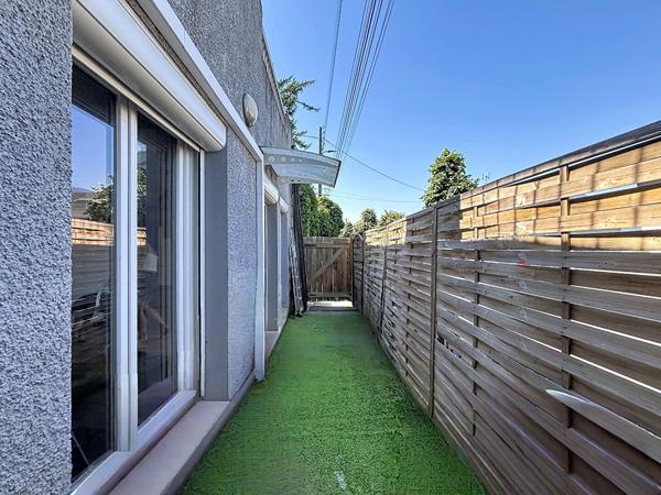 Maison de ville 2 pièces de 39 m² avec terrasse et clim à Aix-les-Bains rénovée