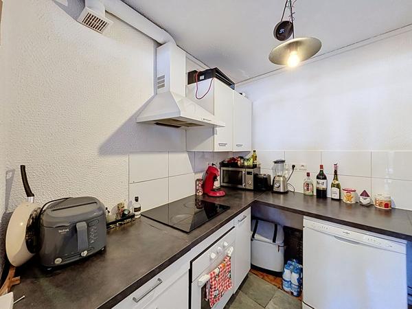 Maison de ville 2 pièces de 39 m² avec terrasse et clim à Aix-les-Bains rénovée