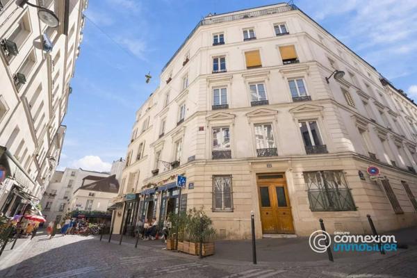 2 pièces - Village Abbesses