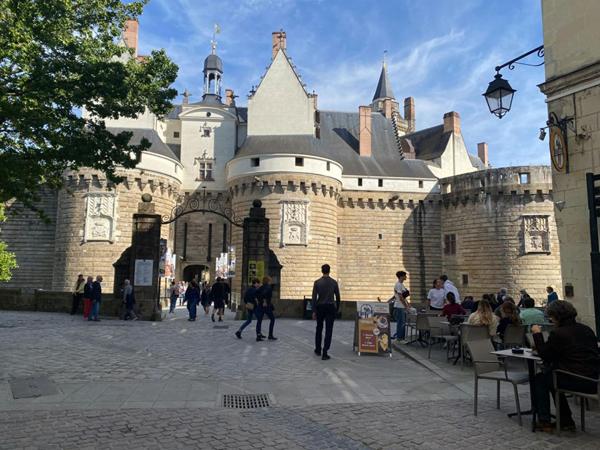 44000 NANTES BOUFFAY-  RESTAURANT 30 COUVERTS, TERRASSE