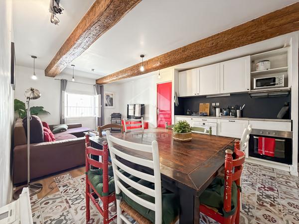 À vendre appartement T4 de 97 m² Marseille 1er secteur Saint-Charles.