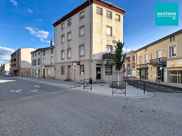 Local commercial à louer - 51 m² ? Emplacement N°1 au coeur de Sury-le-Comtal