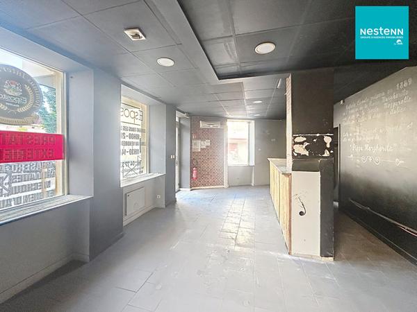 Local commercial à louer - 51 m² ? Emplacement N°1 au coeur de Sury-le-Comtal