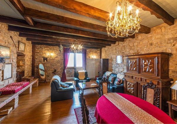 Maison 6 pièces - 179 m² Exclusivité efficity