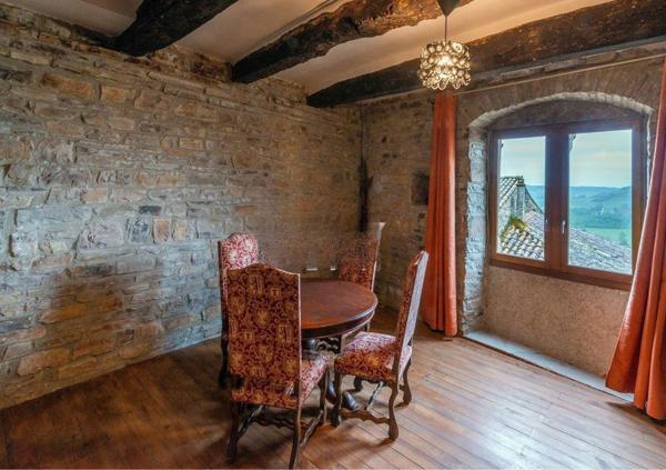 Maison 6 pièces - 179 m² Exclusivité efficity