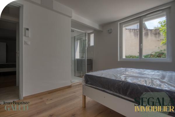 CHAMBRE MEUBLÉE AVEC SALLE D'EAU PRIVATIVE – 480 € CC – À 5 MIN DE LA FAC