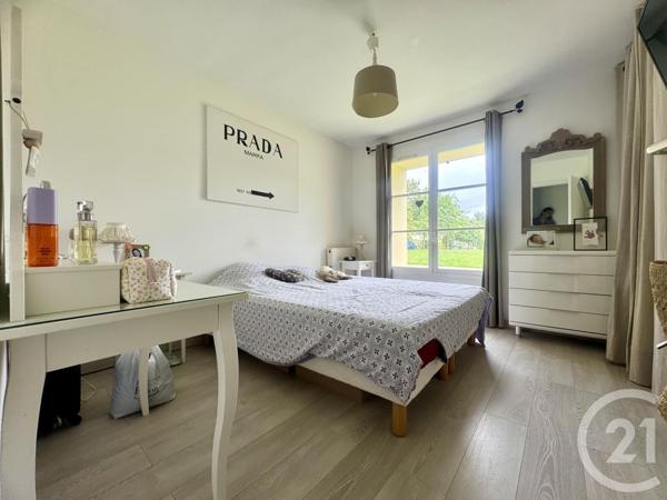 Appartement F3 à vendre  3 pièces - 66,84 m2 VILLIERS LE BACLE - 91