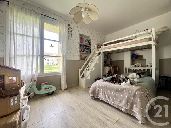 Appartement F3 à vendre  3 pièces - 66,84 m2 VILLIERS LE BACLE - 91