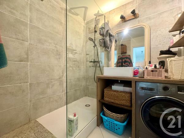 Appartement F3 à vendre  3 pièces - 66,84 m2 VILLIERS LE BACLE - 91