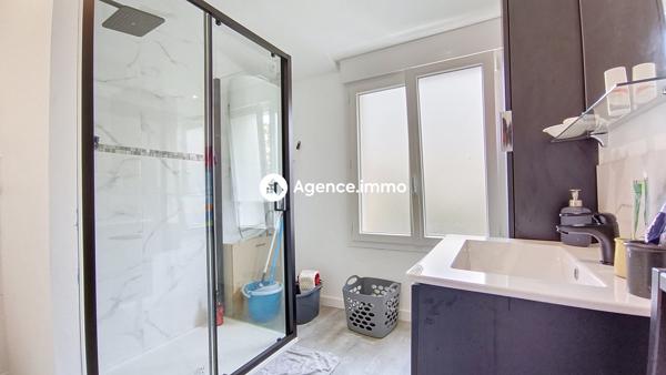 À vendre - Maison, 6 pièces située à Tours (37000)