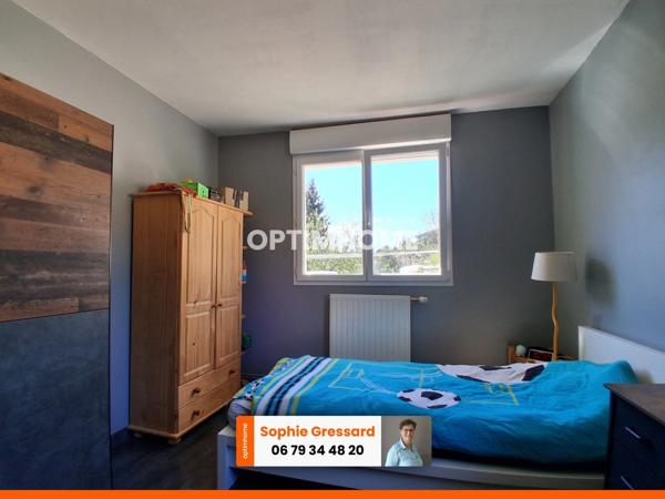 Maison plain-pied 141m², 3 chambres + 80 m² de combles aménageables Proche de SAINT DIDIER EN VELAY (43)