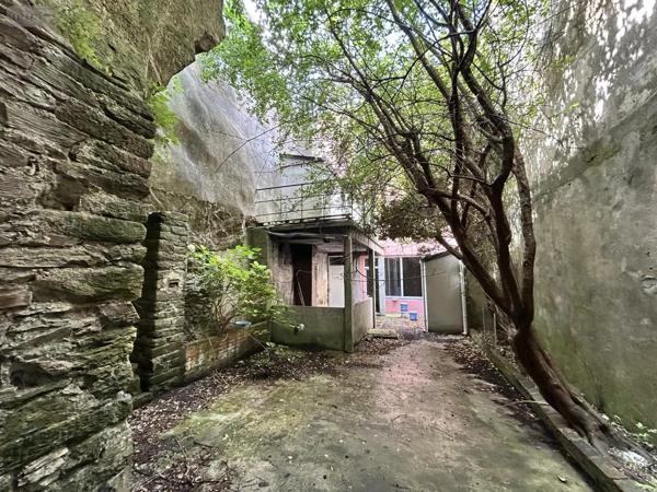 Achat - Immeuble Le Palais 56360 195 m 2 172 m 2