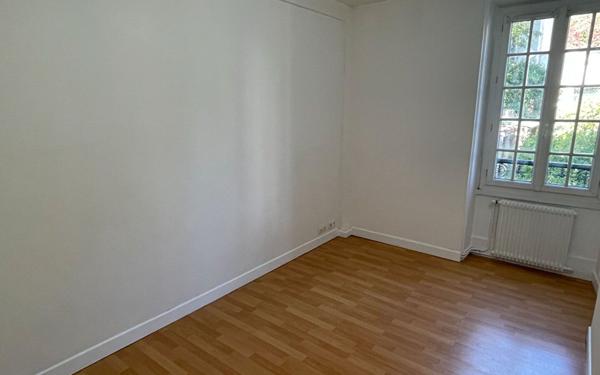 Appartement à vendre    2 pièces • 44,01 m2 Auvers-sur-Oise