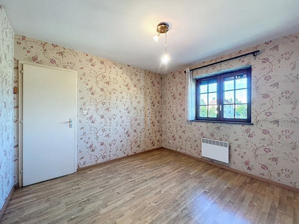 Maison familiale de plain-pied, terrasse et jardin