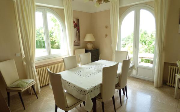 Maison à vendre    4 pièces • 130 m2 Mouguerre