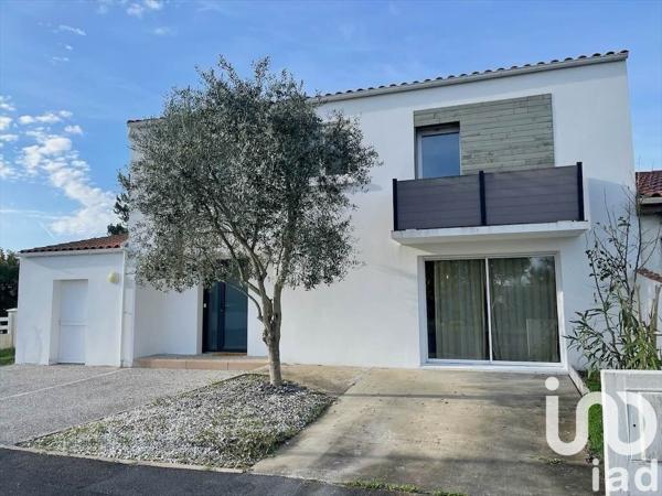 Maison à vendre 6 pièces 196 m² Saint-Xandre