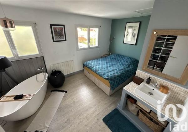 Maison à vendre 6 pièces 196 m² Saint-Xandre