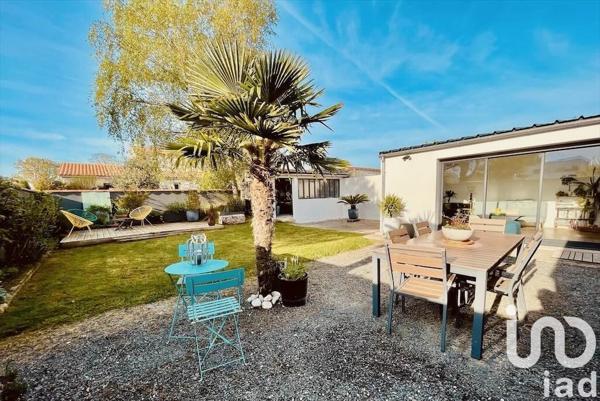 Maison à vendre 6 pièces 196 m² Saint-Xandre