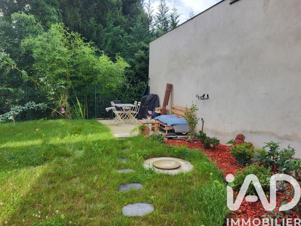 Location appartement 1 pièce 24 m² Montmorency