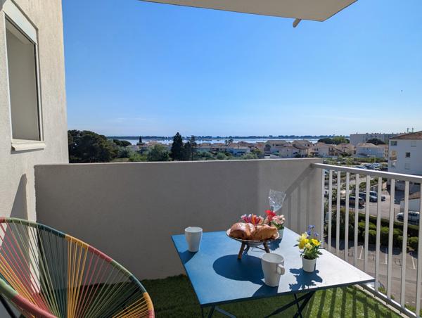 APPARTEMENT 3 PIECES AVEC VUE DEGAGEE SUR LES SALINS DU MIDI Le Grau-du-Roi (30240)