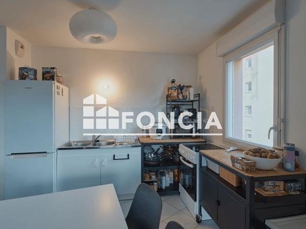 Appartement 3 pièces T3 F3 66.5 m² à Saint Herblain 44800 à vendre