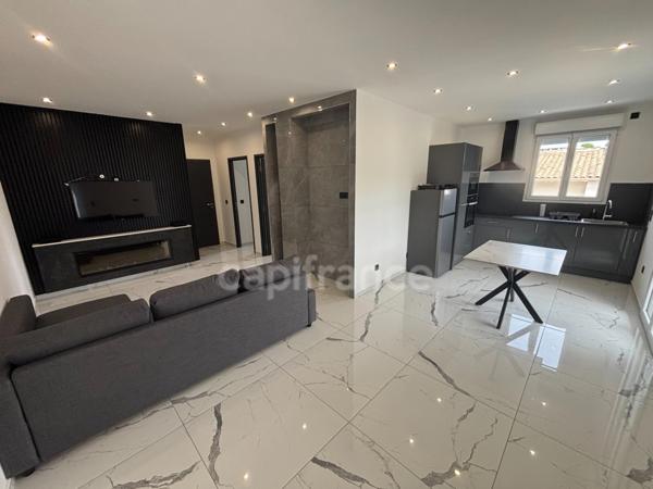 Appartement à vendre 3 pièces ANTIBES (06), aucune charge de copropriété, terrasse, place de parking privative !!