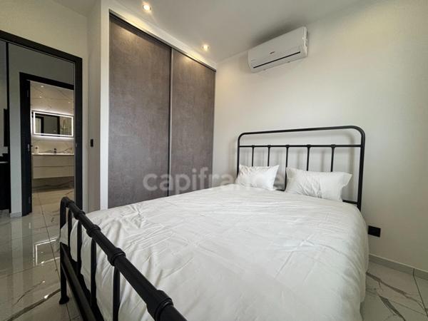 Appartement à vendre 3 pièces ANTIBES (06), aucune charge de copropriété, terrasse, place de parking privative !!