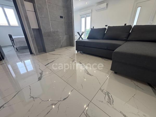 Appartement à vendre 3 pièces ANTIBES (06), aucune charge de copropriété, terrasse, place de parking privative !!