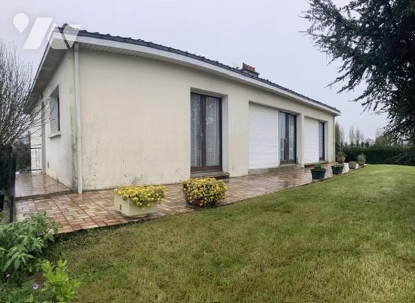 Maison sur sous-sol sur terrain de 800 m²