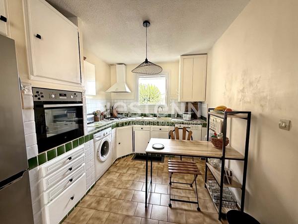 Maison Simiane Collongue 4 pieces 112.49 m2, studio independant, jardin, terrasse, 3 chambres